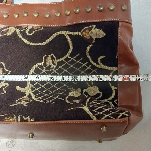 Vintage* Synethetic and Embroidered Tan Handbag - Picture 12 of 16
